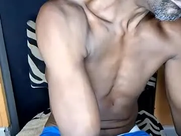 EmiliaWalker – webcam model profile photo Image 13