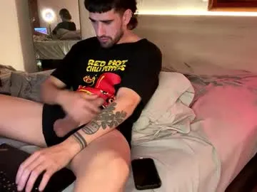 iamsomeone1234 – webcam model profile photo Image 7