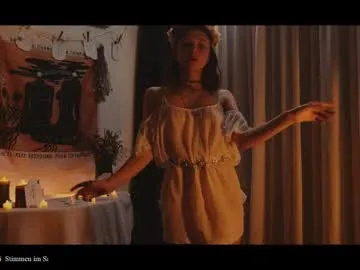 indiandesiguys2023 – webcam model profile photo Image 2