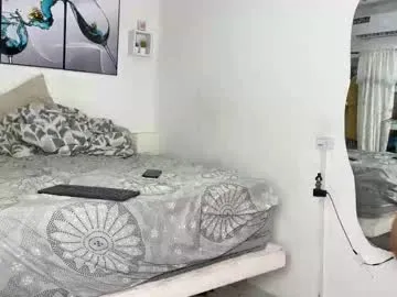 puneripiya – webcam model profile photo Image 9