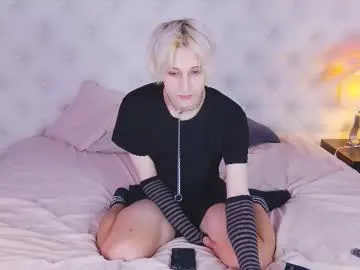 indiandesiguys2023 – webcam model profile photo Image 5