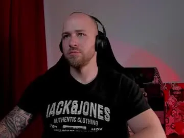 iamsomeone1234 – webcam model profile photo Image 4