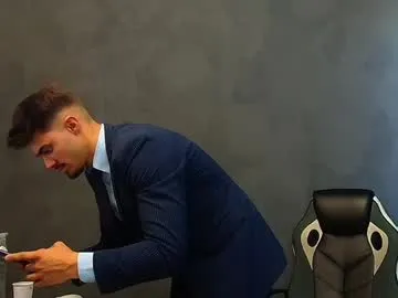 AlexisWilliams – webcam model profile photo Image 6