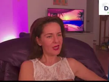 indiandesiguys2023 – webcam model profile photo Image 14