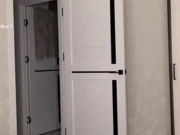 glamorous_ggh – webcam model profile photo Image 9