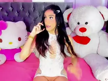 KylieSummer – webcam model profile photo Image 11