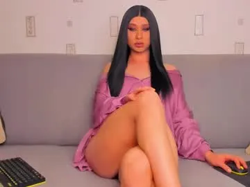 kat_ly_chan – webcam model profile photo Image 2