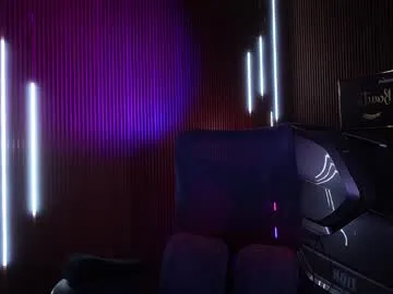 TheaMaleko – webcam model profile photo Image 13