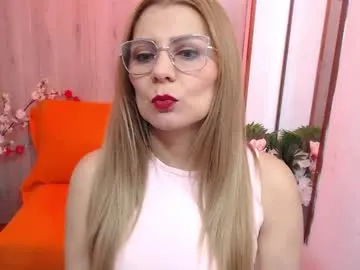 tvycas7 – webcam model profile photo Image 4