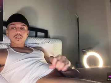 JulietKalen – webcam model profile photo Image 10