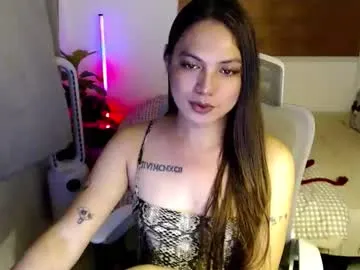 daani_hott – webcam model profile photo Image 16