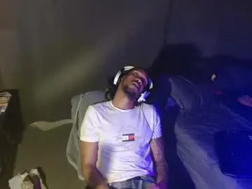 indiandesiguys2023 – webcam model profile photo Image 5