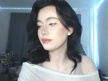 idkusethis – webcam model profile photo Image 4