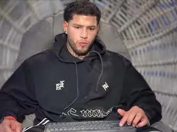 brownboy6999 – webcam model profile photo Image 2