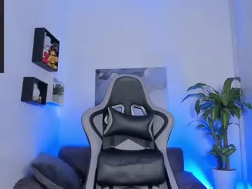 your_priya_77 – webcam model profile photo Image 15