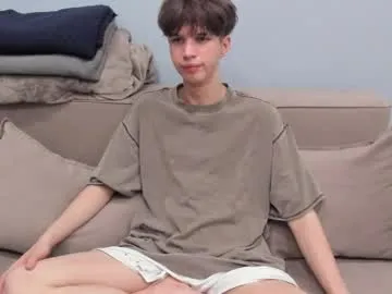 keranimaralaa33409304290 – webcam model profile photo Image 3