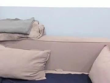 keranimaralaa33409304290 – webcam model profile photo Image 4