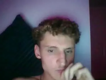 MoniqueCeleste – webcam model profile photo Image 10