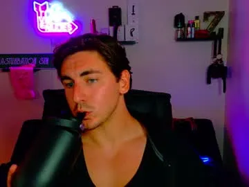 brownboy6999 – webcam model profile photo Image 7