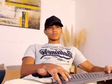 the_right_girl – webcam model profile photo Image 18