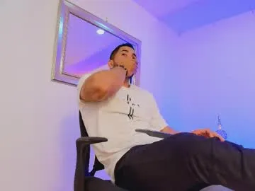 AmyBeck – webcam model profile photo Image 18