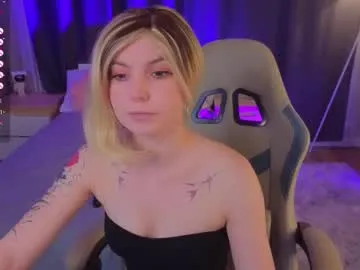 indiandesiguys2023 – webcam model profile photo Image 2