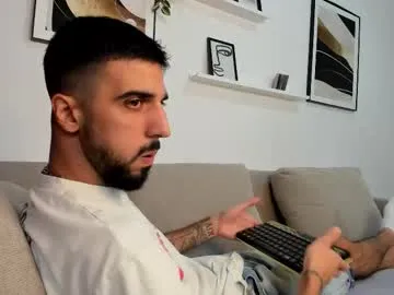 manuela_zapata – webcam model profile photo Image 2