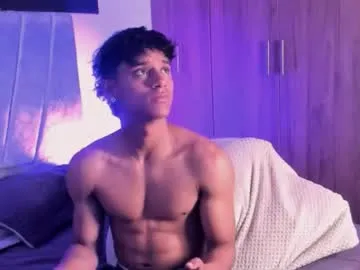 aurorapink_ – webcam model profile photo Image 18